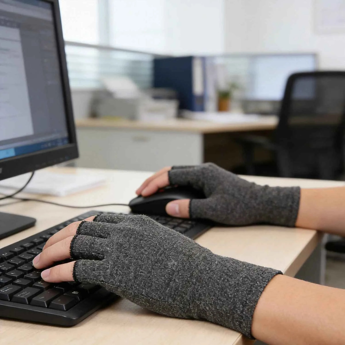 Arthritis Compression Gloves for Comfort and Everyday Relief